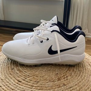 Nike Lunarlon Men’s Golf Shoes - Worn Once (on turf driving range pad)